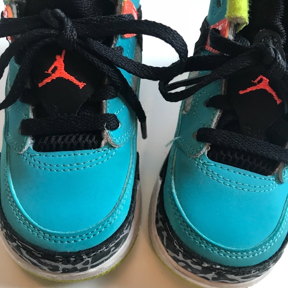 Air Jordan retro Brooklyn 40a sneakers Air Jordan retro Brooklyn 40a sneakers